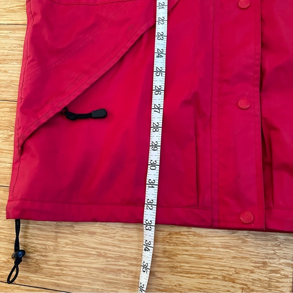 REI Women's Red Gore-Tex Outdoor Rain Hooded Jacket Size 14 - Picture 8 of 11